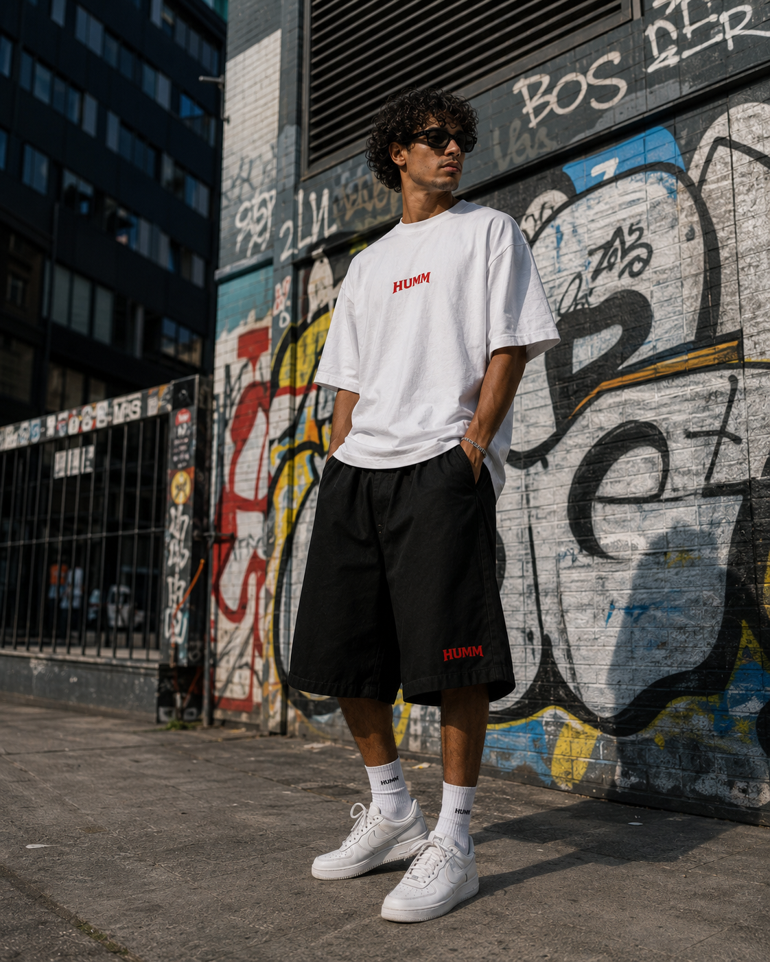 HUMM The Signal volledige outfit voor een graffitimuur